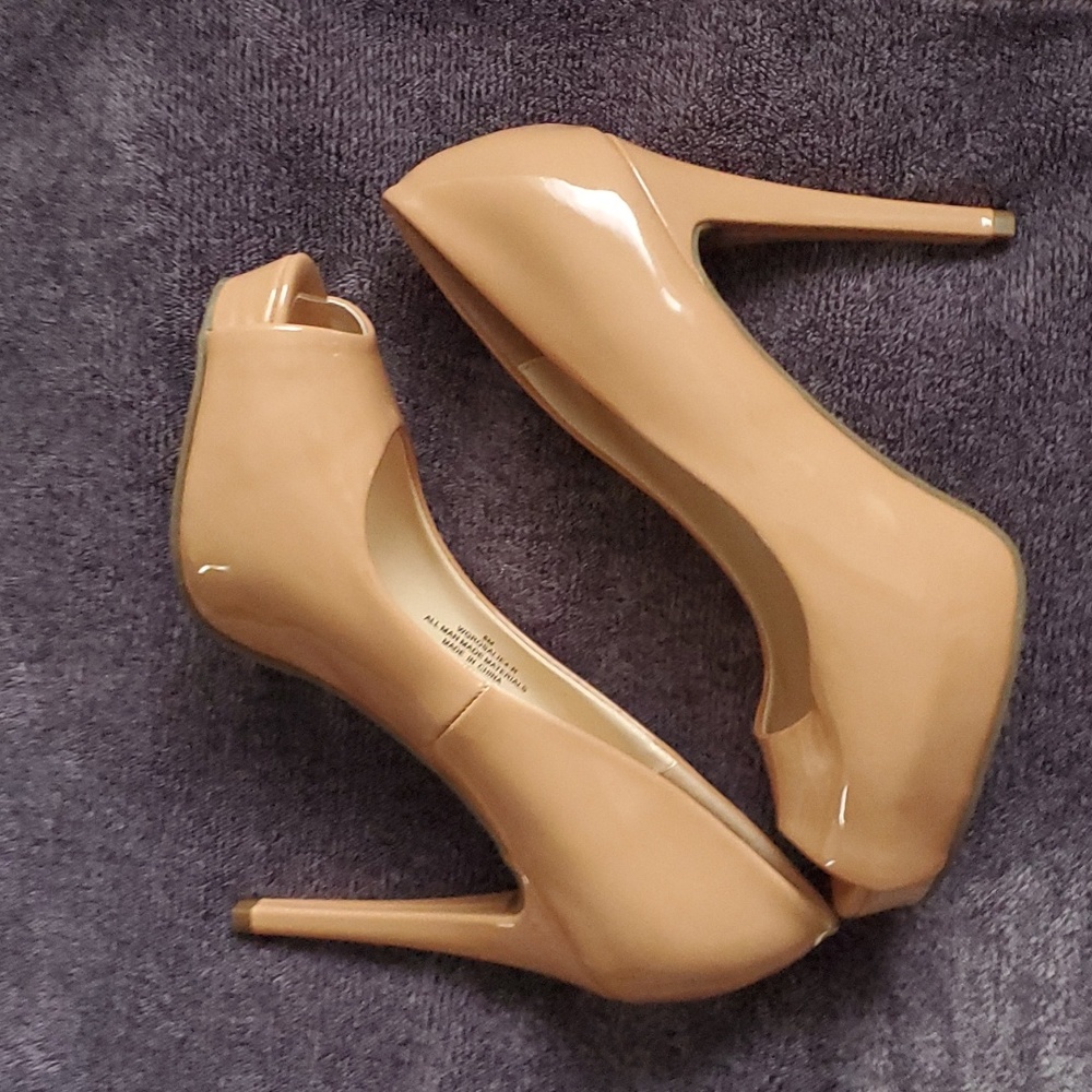 Heels Guess